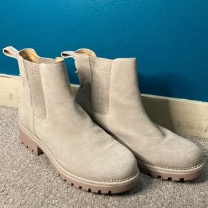 Women's leather Tan Ankle Boots 10